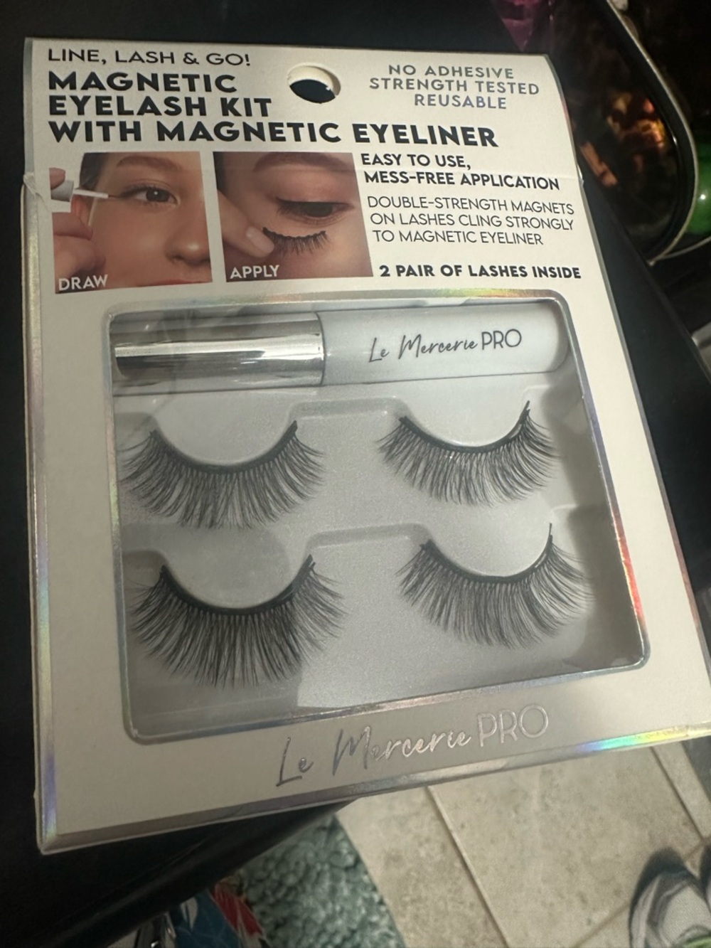 Magnetic Eyelash Kit with Magnetic Eyeliner - Black